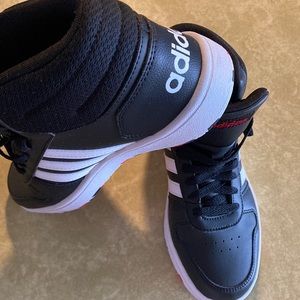 Adidas black high top sneaker, blk/red/wht bottom - clean, never worn mens 6